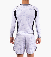 Revolt ARTIC/BLACK Camo Rashguard LS