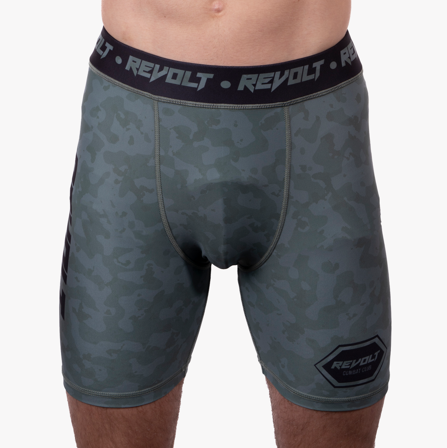 Revolt Groene Camo VT Shorts