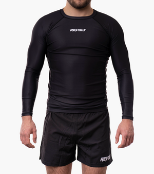 Revolt Basic Black Rashguard